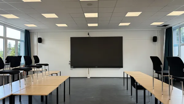 Konferenzraum Installation