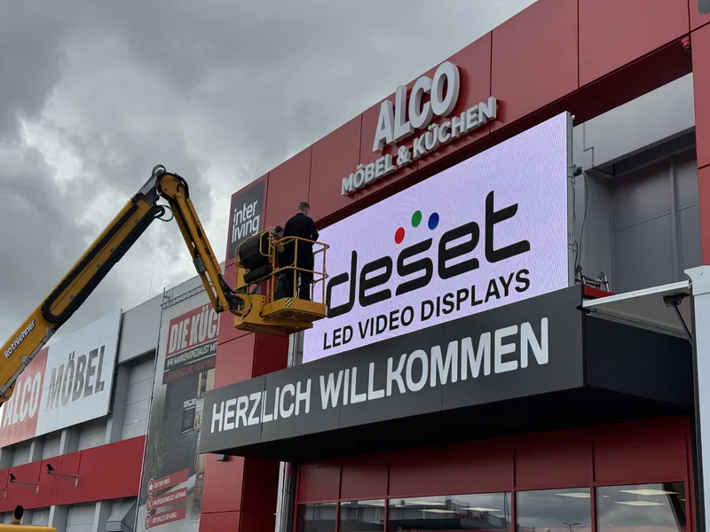 Outdoor LED Display – Dachkonstruktion
