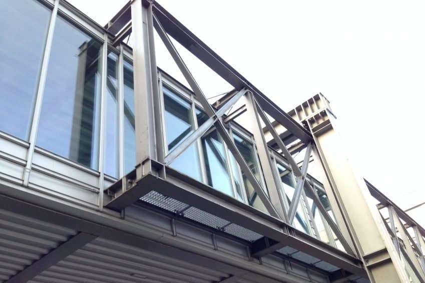 deset LED Display Stahlkonstruktion — Entwicklung und Konstruktion